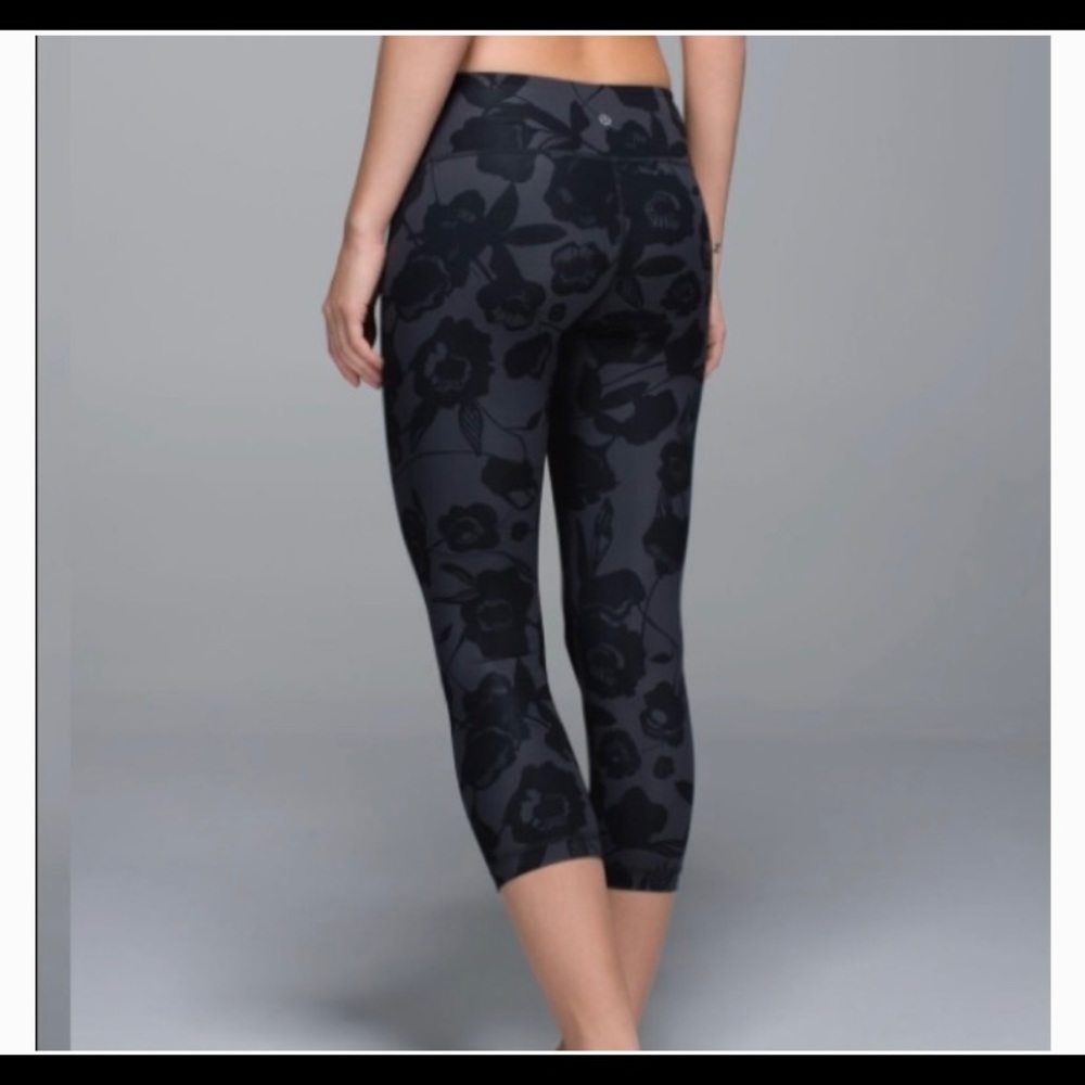 Lululemon Athletica Align Black Rose Leggins